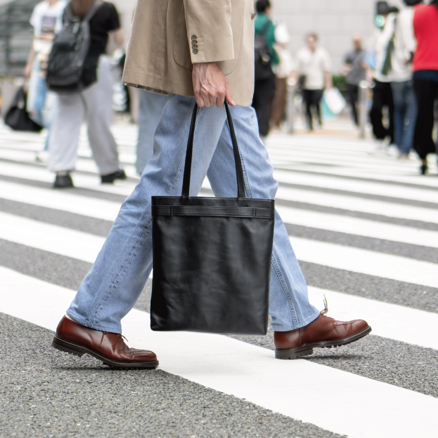 装いに、品をそえる