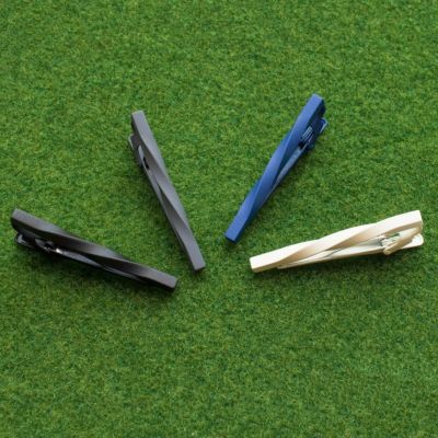プレゼントにもおすすめ。名入れができる日本製ネクタイピン