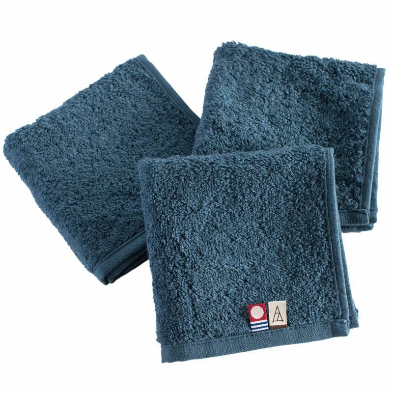 今治タオル ちょうどいいタオルハンカチの3枚セット（ネイビー）