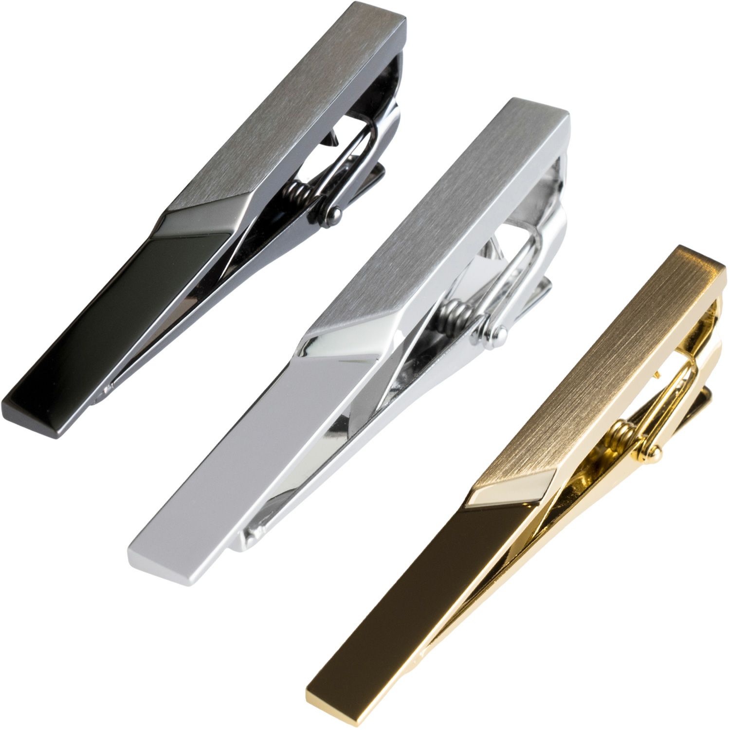 斜めに並べられたブラック、シルバー、ゴールドのジオメトリックネクタイピン3本。