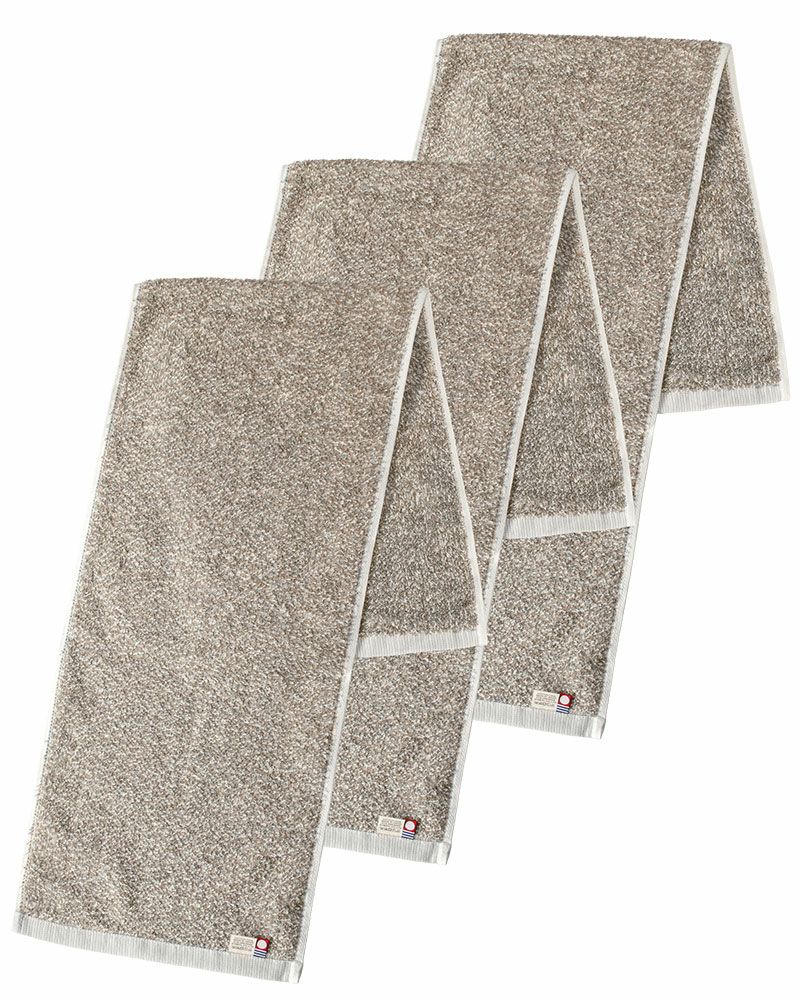 グレージュのショートマフラータオルが3枚セットになった写真