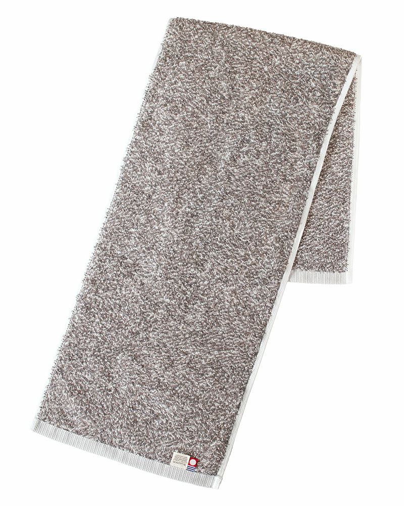 ブラウンのショートマフラータオル